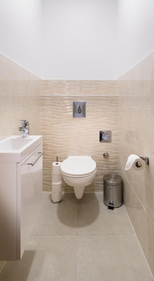 Deluxe Apartman วิเชกราด ภายนอก รูปภาพ